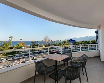 Reo Hotel - Antalya - Balcony