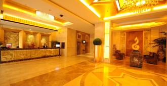 Shenyang Huayuan Hotel - Shenyang - Front desk