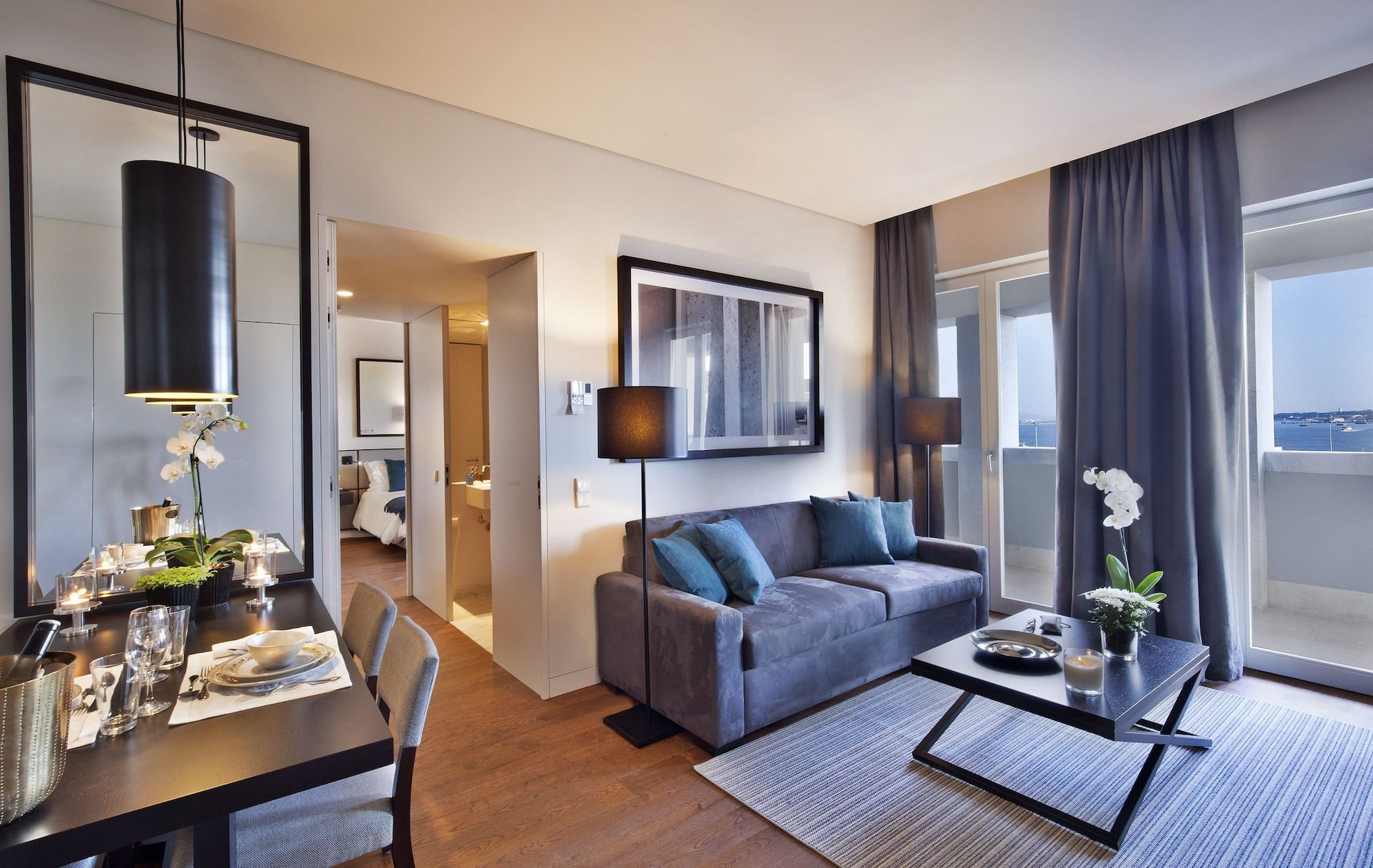 Lisbon Five Stars Apartments 8 Building - Lisbon - Living room