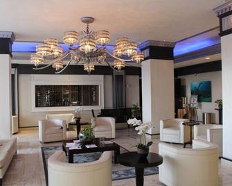 Ocean Manor Hotel Beachfront Resort living - Fort Lauderdale - Lobby