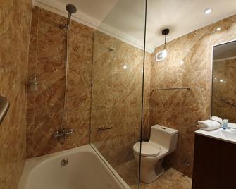 Hotel Brasilia - Santiago