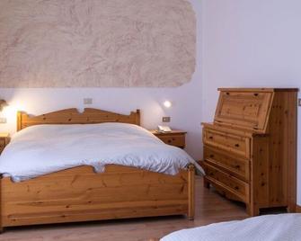 Hotel Lares - Folgaria - Κρεβατοκάμαρα
