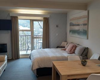 Tyrola 4 - Thredbo - Bedroom