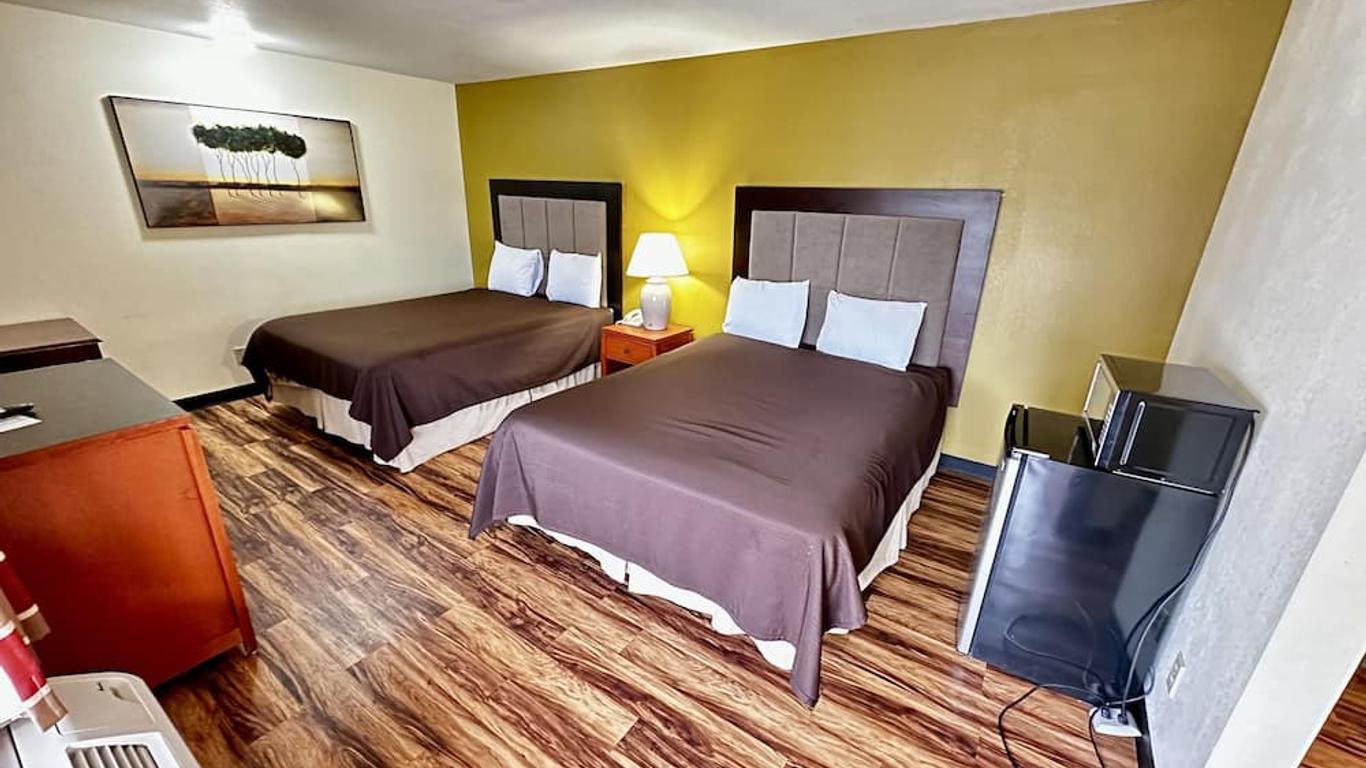 Regency Inn Iola