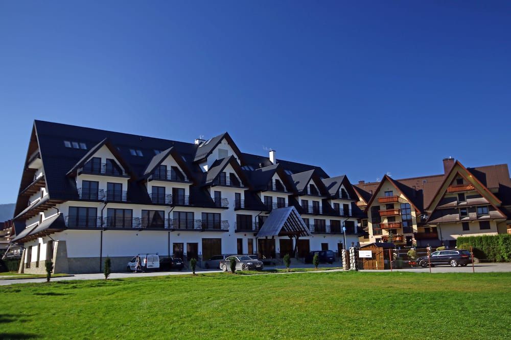 هوتل باريسكي آرت آند بيزنس