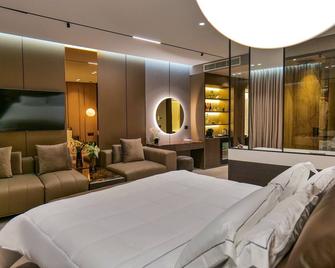 Hotel Miramare - Vlorë - Bedroom