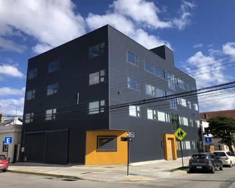 Hostal Patagonia - פונטה ארנס - בניין