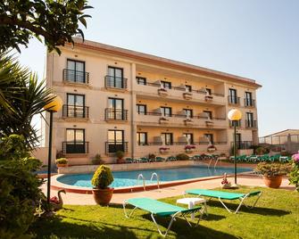 Hotel Oca Vermar - Sanxenxo - Pool
