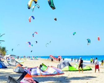 Budget studio in family-friendly residence, steps from Cabarete beach & shops - Cabarete - Strand