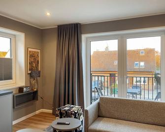 Apartment Prinzessin Eloise - Zimmerprinzen - Oldenburg - Living room