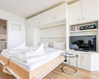 Dünenhof zum Kronprinzen Whg 98 - Wenningstedt-Braderup - Bedroom