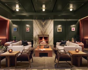The Inn at Green Pastures - Austin - Lounge