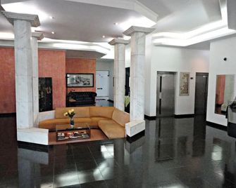 Pekin Palace - Araçatuba - Lobby