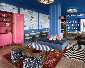 Hotel Indigo Dallas Downtown By IHG - Dallas - Lounge