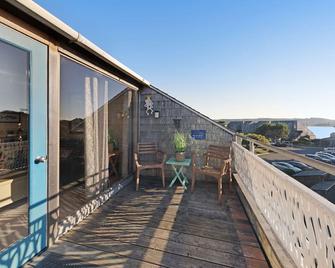 Embarcadero Bay View - Newport - Balcón