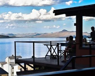 Hostel Inn Bariloche - San Carlos de Bariloche - Balcony
