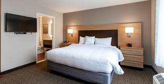 TownePlace Suites by Marriott Louisville Airport - Louisville - Bedroom