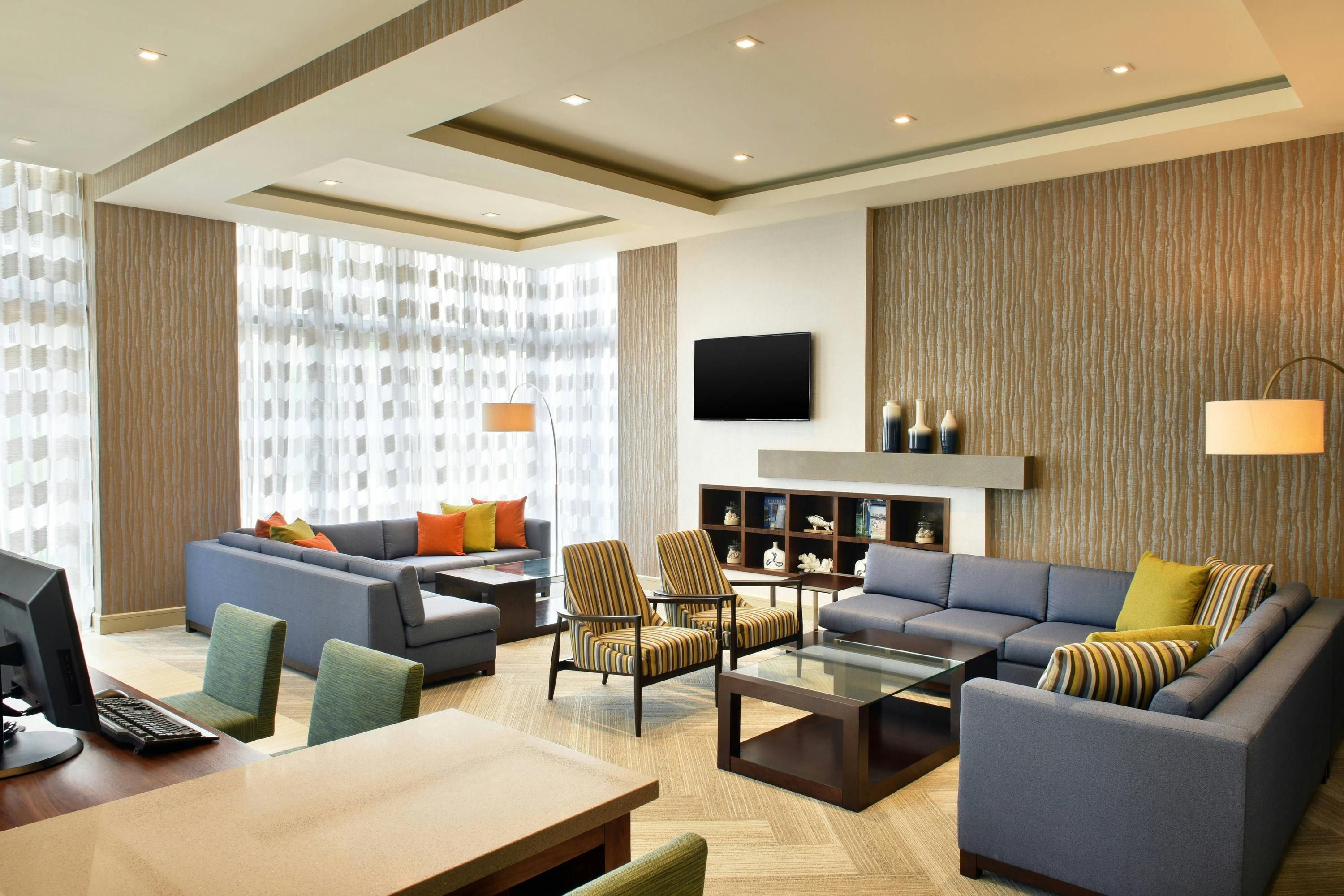Four Points by Sheraton Coral Gables - Coral Gables - Lounge