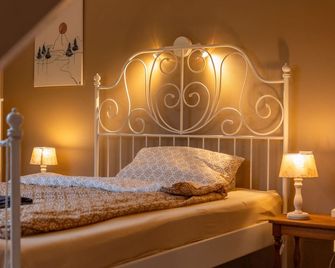 Happy Hugle Haus - Offenburg - Bedroom