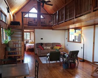 Country Cabin Retreat - Smithville - Sala de estar