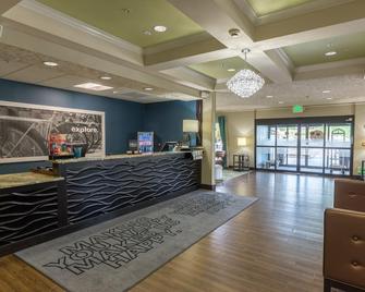 Hampton Inn Eugene - Eugene - Front desk