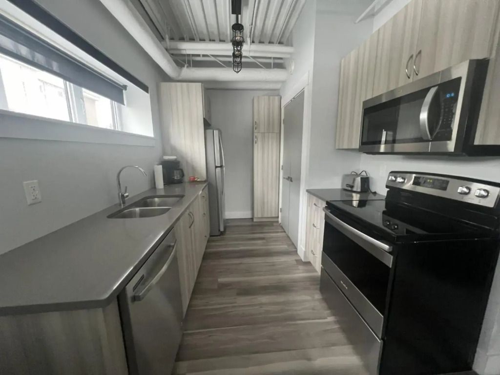 ستيشن 1 باي تيرا تراست هوسبيتاليتي - مونكتون - مطبخ