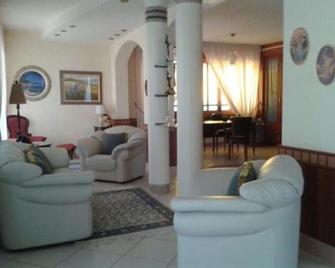 Villa Eden - Corbara - Sala de estar