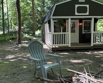 Creekwood Cabin In Peru - Peru - Patio