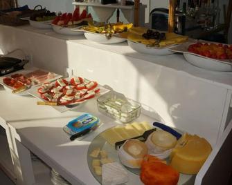 Lagos Center Studios - Lagos - Bufé