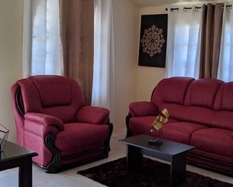 Eight 890 Ninety Loft - Montego Bay - Soggiorno