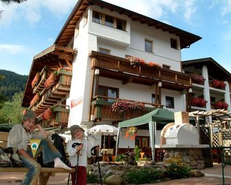 Sporthotel Klausen - Kirchberg in Tirol - Gebäude