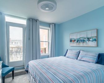 Beach, beach, beach in historic Cape Charles. Lovely 2BR Apt1Block from beach - Cape Charles - Habitación