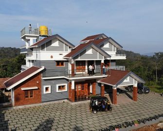 Mountain Breeze Coorg - Madikeri - Будівля