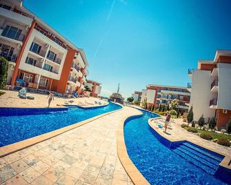 Menada Privilege Fort Beach - Elenite - Pool