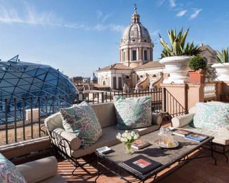 Grand Hotel Plaza - Rome - Balcony