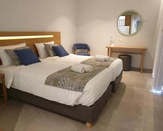Adele Beach Hotel - Adelianos Kampos - Dormitor