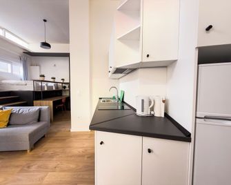 boat house - near Papafi metro station - Thessaloniki - Kitchen