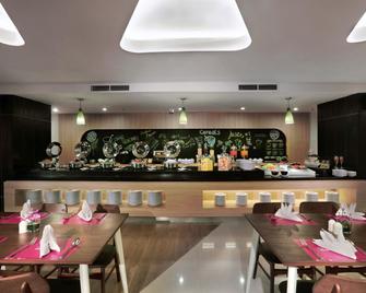 Yusra Inn Hotel Bekasi - Bekasi - Restaurant