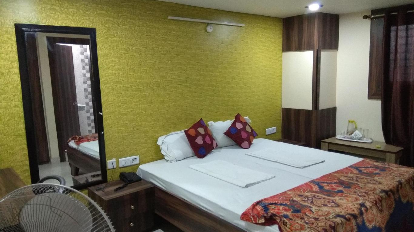 Minakshi Guest House