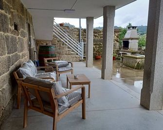 House pontevedra, enjoys tranquility 5 min from the beach and 3 min from downtown - Pontevedra - Balcony