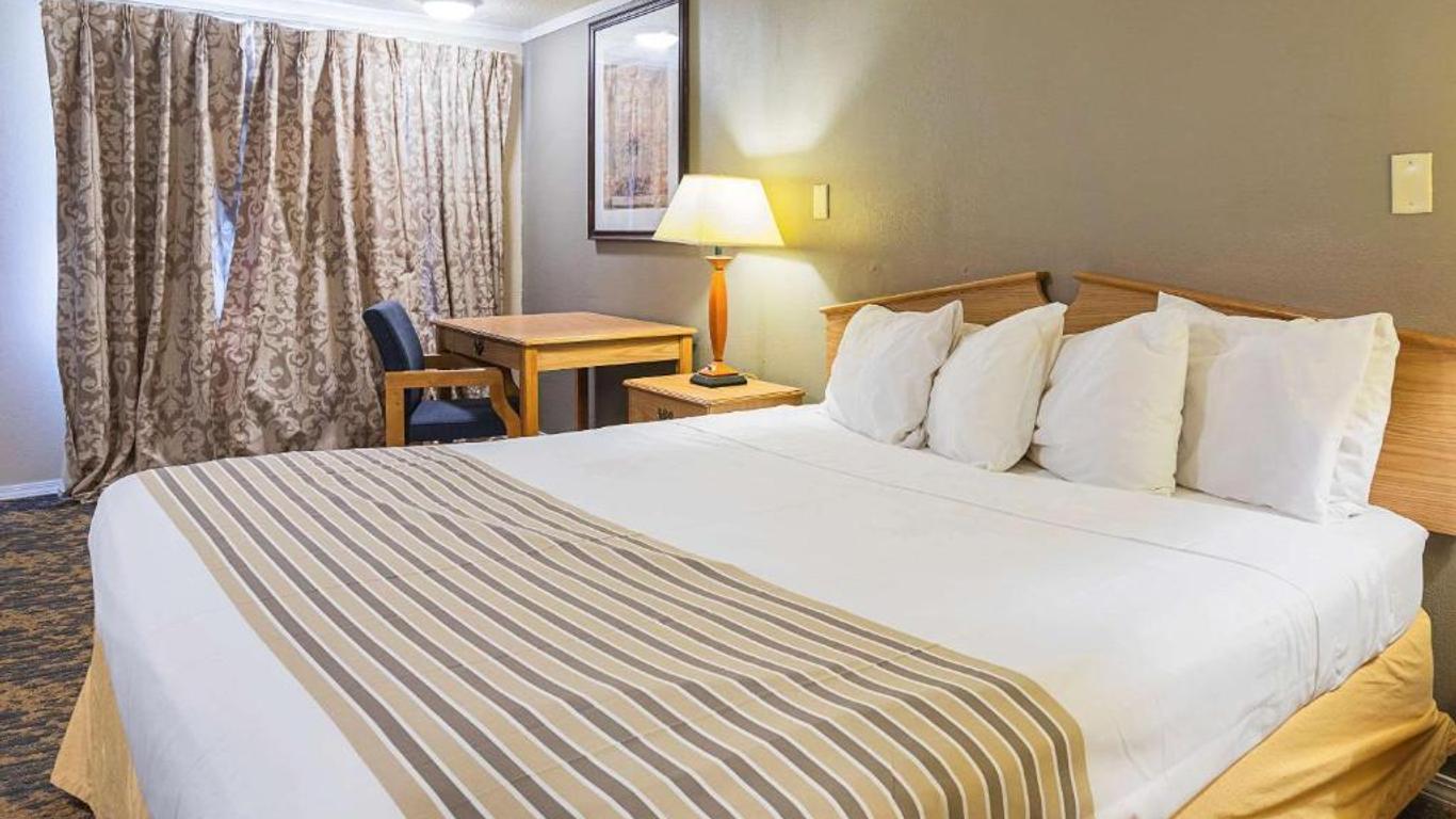 Fairbridge Inn Express Battle Creek