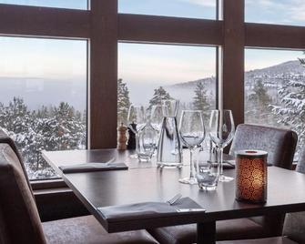 Stoten Ski Hotel - Stöten - Dining room