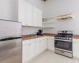 Blueground | Dumbo, view, nr Brooklyn Bridge - New York - Kitchen