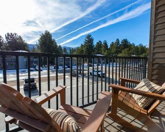 Outbound Mammoth - Mammoth Lakes - Balkon