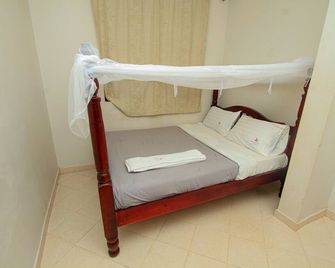 Richy Hotels and Safaris - Mbale - Habitación