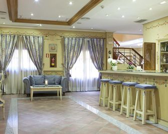 Hotel Casona de la Reyna - טולדו