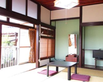 Yamaga Onsen Asahiya Ryokan - Yamaga