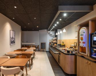 Campanile Prime - Paris Levallois-Perret - Levallois-Perret - Sala de jantar