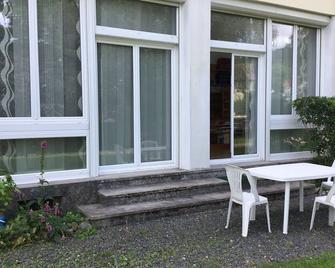 beautiful bright apartment summer and winter - Gérardmer - Innenhof