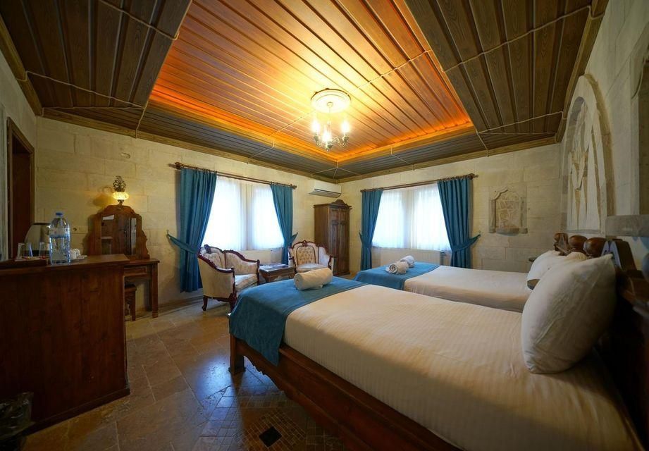 شوسترينج ستون هاوس